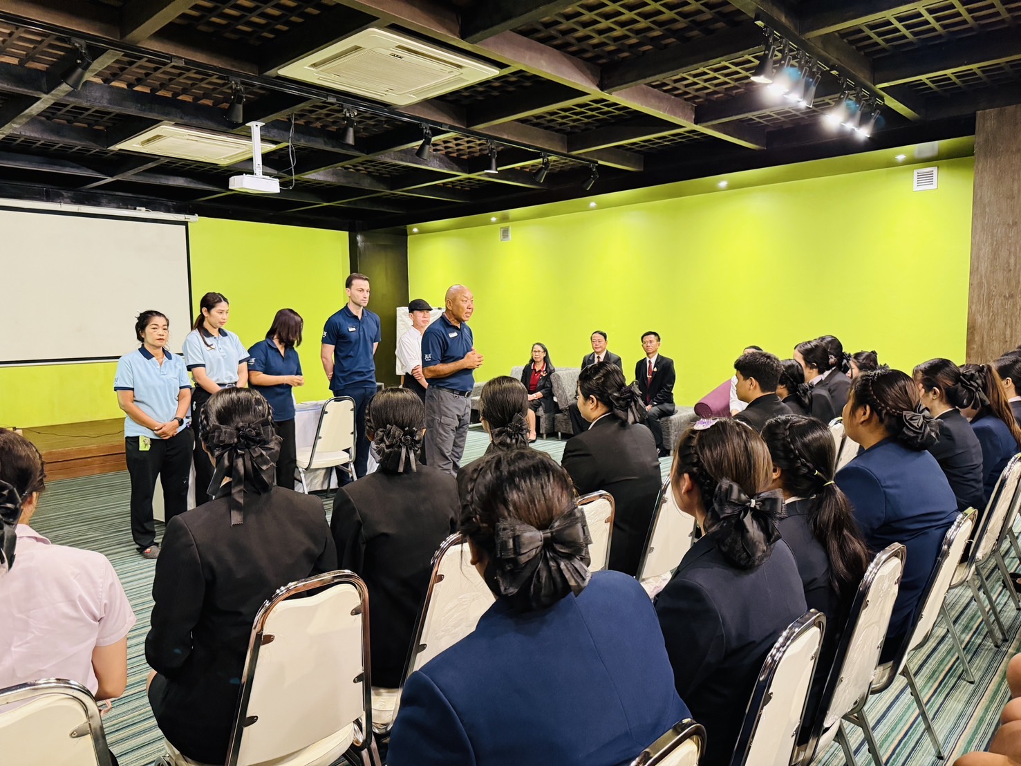 558954315 680664198400454 6592941548306334719 n