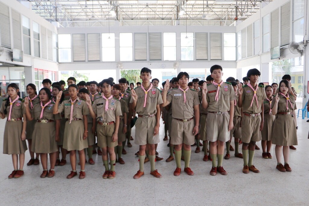 LINE ALBUM 6868 5 250806 19