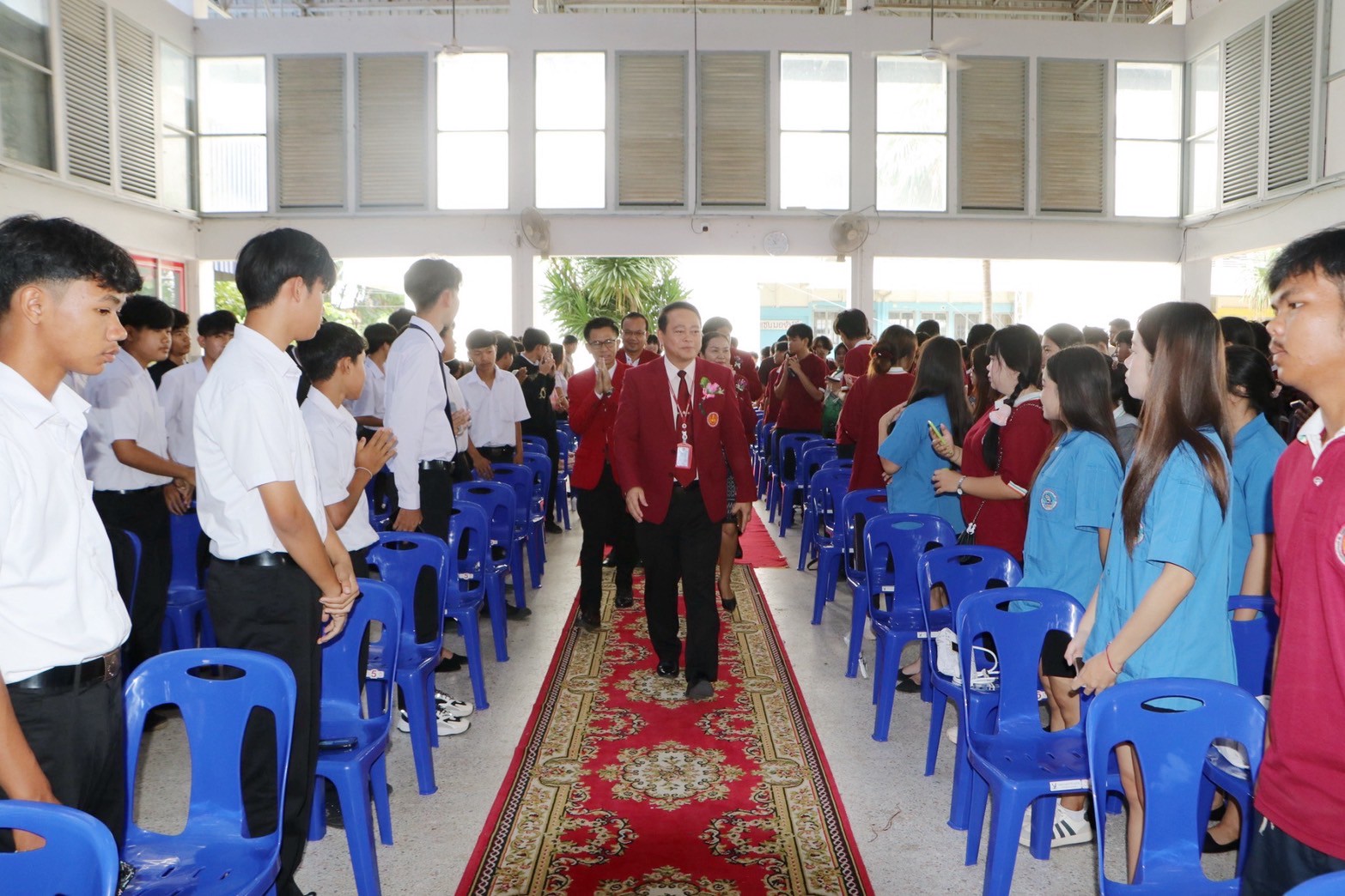 LINE ALBUM 13868 250813 2