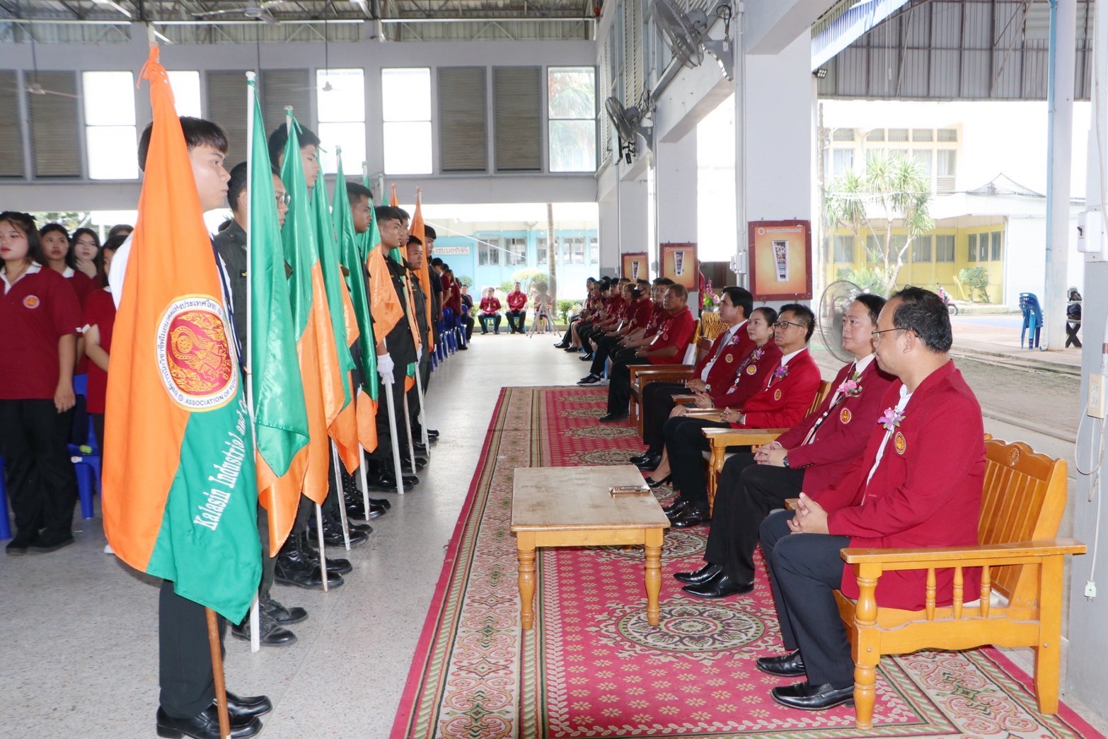 LINE ALBUM 13868 250813 3