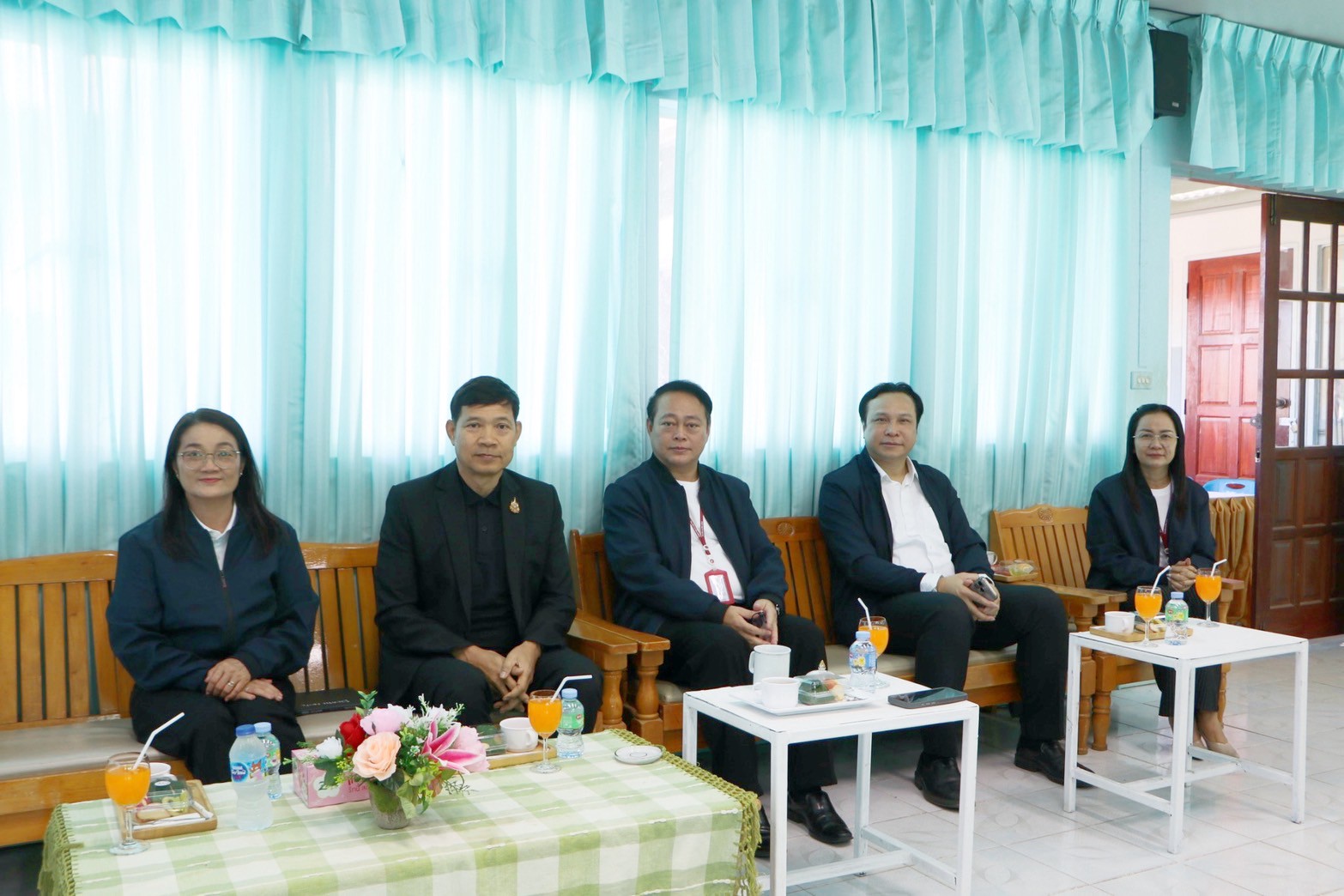 LINE ALBUM 261268 1 251226 5