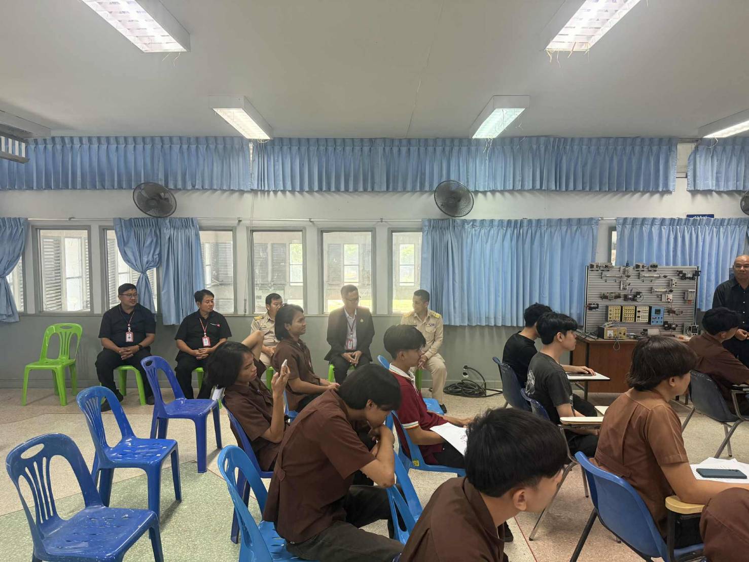 580121510 710089158791291 1732536352700403593 n